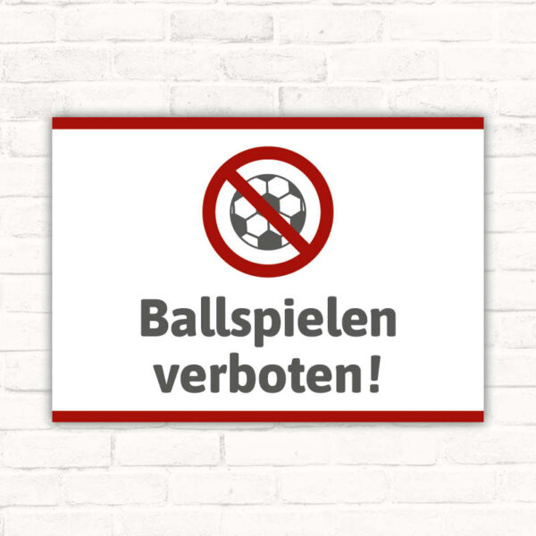 Schild Ballspielen verboten