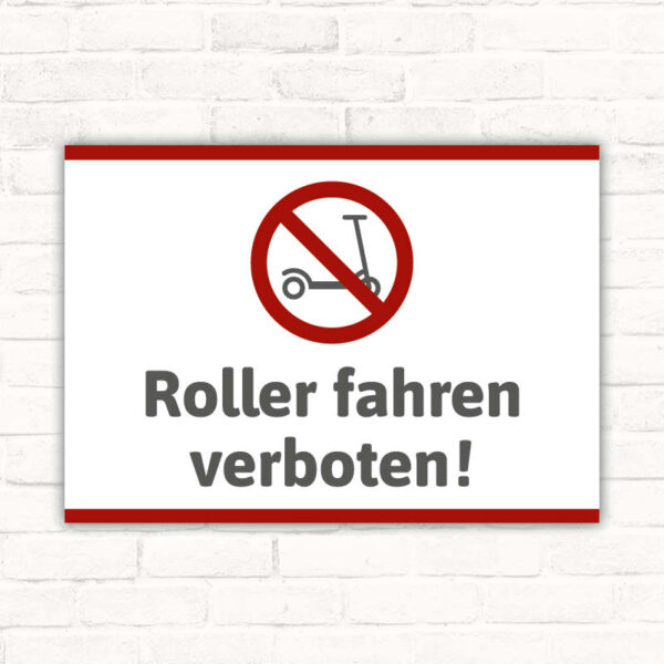 Schild Roller fahren verboten