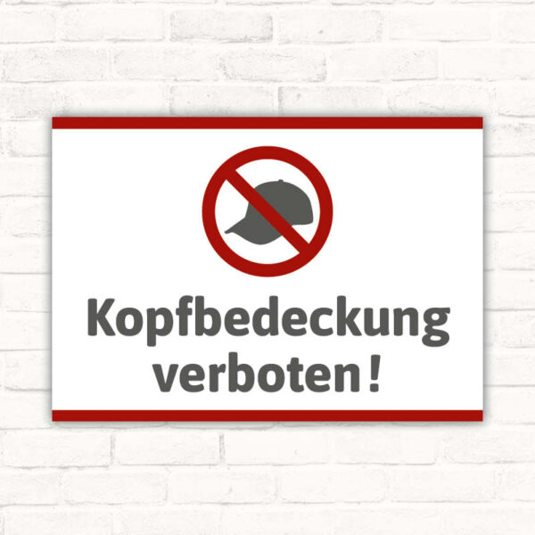 Schild Kopfbedeckung verboten