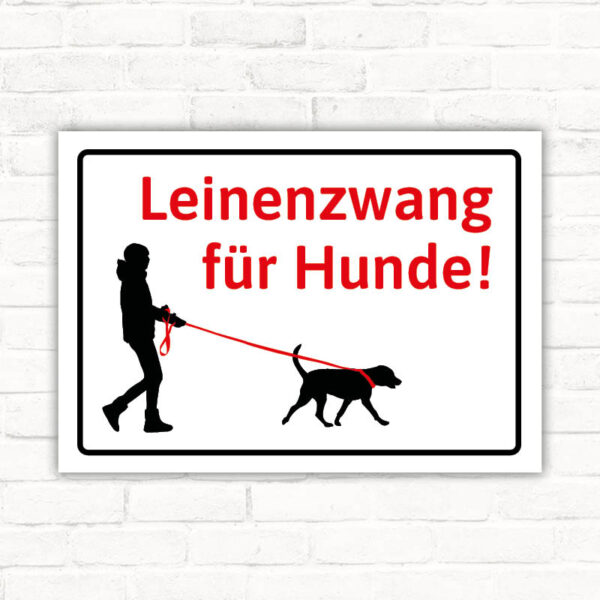 Schild Leinenzwang für Hunde