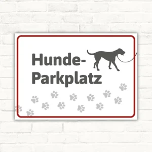 Schild mit der Aufschrift Hunde-Parkplatz und Hundesymbol für eine klare Parkplatzkennzeichnung.