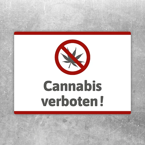 Aufkleber mit durchgestrichenem Cannabisblatt und dem Text Cannabis verboten.