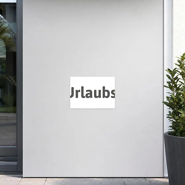 Querformatiger Aufkleber mit dem Motiv Urlaubsgäste zur Kennzeichnung eines Gästeparkplatzes.