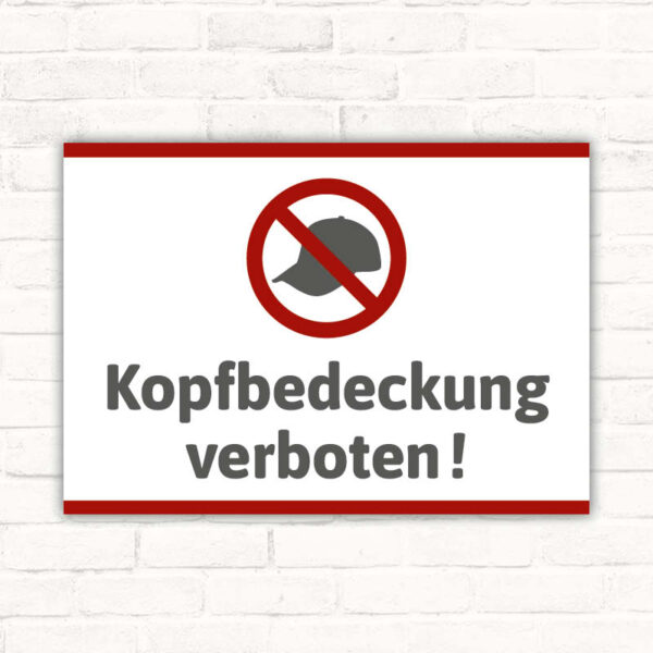 Schild Kopfbedeckung verboten