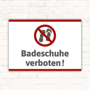 Schild Badeschuhe verboten