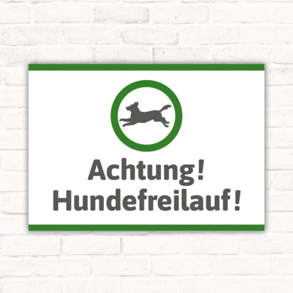 Schild Achtung Hundefreilauf Hinweis