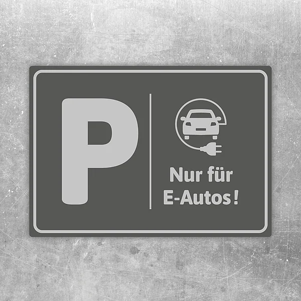 Grauer Aufkleber mit P-Symbol und dem Hinweis Nur für E-Autos für reservierte Parkflächen.