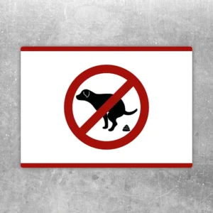 Aufkleber mit durchgestrichenem Hund und Hinweis auf kein Hundeklo für Außenbereiche.