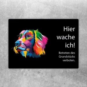 Aufkleber mit Spaniel und dem Text Hier wache ich für Eingang, Zaun oder Tor.
