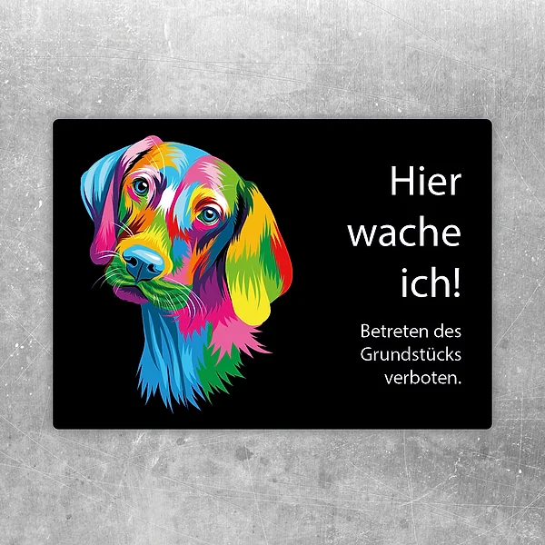 Bunter Viszla-Aufkleber mit dem Spruch Hier wache ich für Eingangsbereich oder Gartentor.