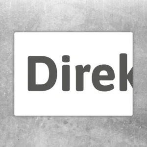 Aufkleber mit der Aufschrift Direkters Parkplatz zur klaren Kennzeichnung eines reservierten Stellplatzes.