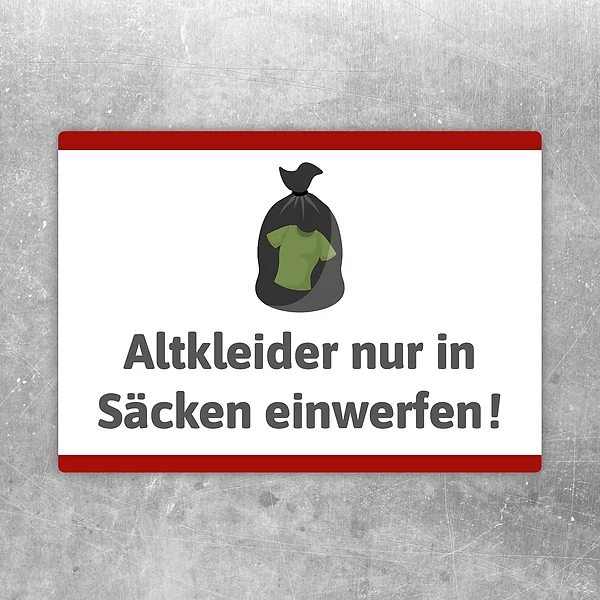 Aufkleber mit dem Hinweis: Altkleider nur in Säcken einwerfen, mit Sack und Kleidungsicon.