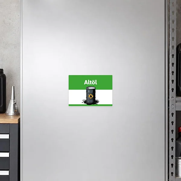 Grüner Altöl Aufkleber mit Ölfass und Tropfensymbol für Werkstatt und Entsorgungsbereich.