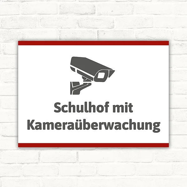 Schild Schulhof mit Kameraüberwachung mit gut lesbarem Motiv „Schulhof mit Kameraüberwachung“