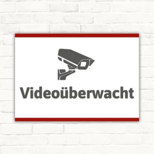 Schild videoüberwacht mit gut lesbarem Motiv „videoüberwacht“
