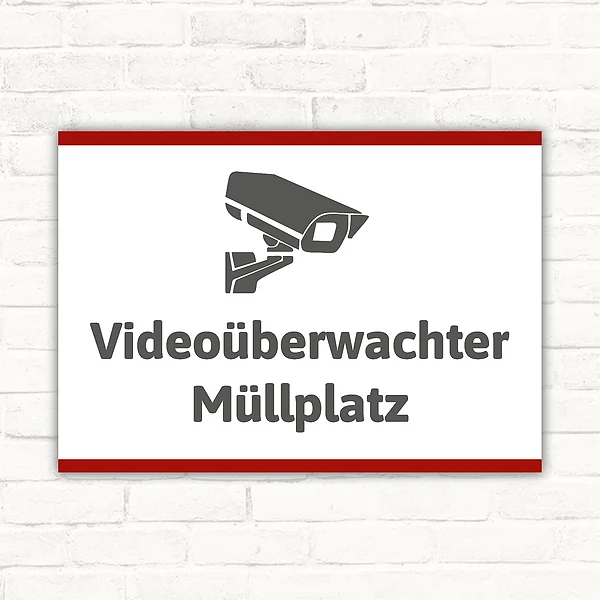 Schild Videoüberwachter Müllplatz mit gut lesbarem Motiv „Videoüberwachter Müllplatz“