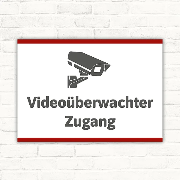 Schild Videoüberwachter Zugang mit gut lesbarem Motiv „Videoüberwachter Zugang“