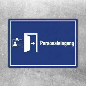 Blauer Personaleingang Aufkleber mit Türsymbol, Pfeil und weißer Schrift für eine klare Wegweisung an Türen.