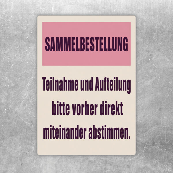 Sammelbestellung Aufkleber mit violettem Rahmen, Gruppenmotiv und Hinweis zur vorherigen Teilnahme- und Aufteilungsabsprache.