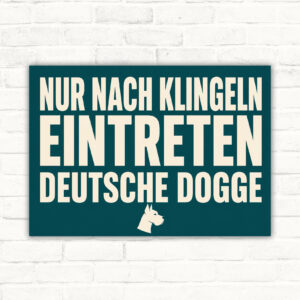 Hundeschild Deutsche Dogge „Vorsicht! Bitte nur nach Klingeln eintreten.“ mit gut lesbarem Motiv und klarer Beschriftung als bedrucktes Schild aus Aluminium-Verbundplatte.