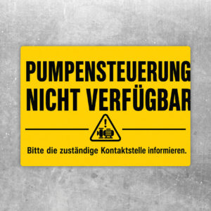 Aufkleber mit Text Pumpensteuerung nicht verfügbar, Pumpe und Schaltschrank im technischen Querformat.