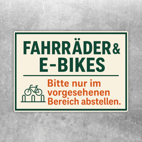 Fahrräder & E-Bikes Aufkleber im Querformat mit Retro-Motiv und Hinweis zum Abstellen im vorgesehenen Bereich.