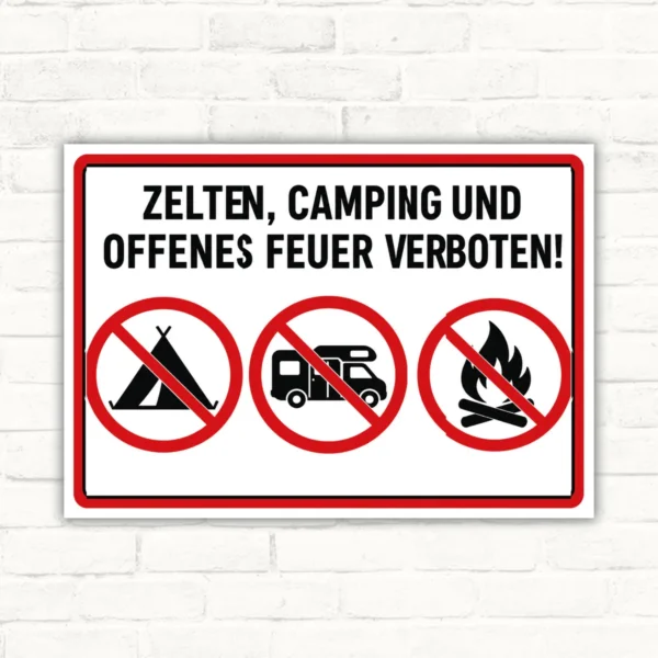 Offenes Feuer verboten Schild im Querformat mit Zelt-, Wohnmobil- und Lagerfeuer-Verbotssymbolen für Campingplätze.