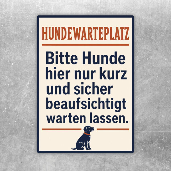 Hundewarteplatz Aufkleber im Vintage-Stil mit Hund, Halter und Hinweis zu kurzem beaufsichtigtem Warten.