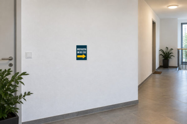 Briefkasten um die Ecke – Pfeil rechts Aufkleber – Bild 2