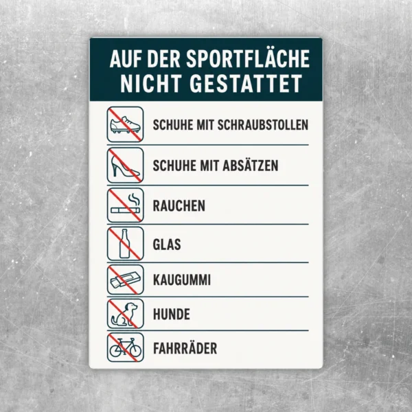 Aufkleber Auf der Sportfläche nicht gestattet mit Piktogrammen für Schuhe, Rauchen, Glas, Hunde und Fahrräder.