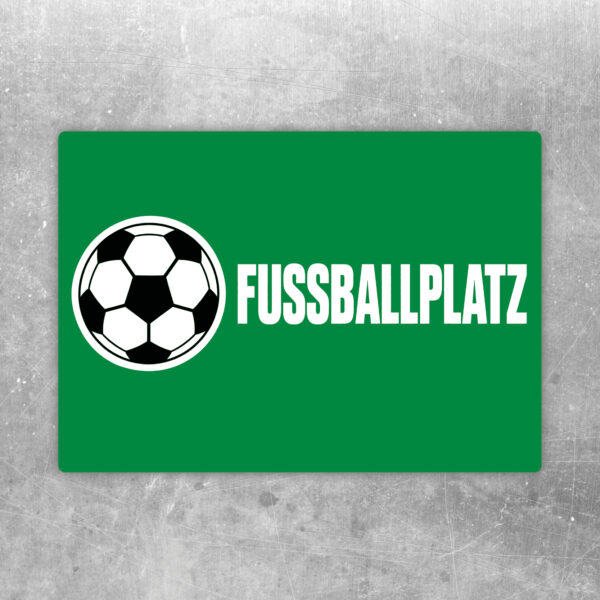 FUSSBALLPLATZ Aufkleber mit Ballmotiv als Standardmockup im Querformat mit gut lesbarem Motiv.