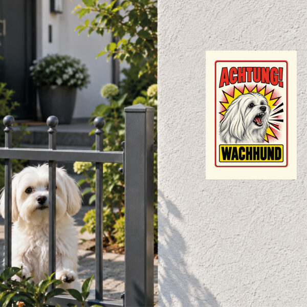 Malteser Schild Achtung Wachhund – Anwendungsbeispiel am Grundstückseingang