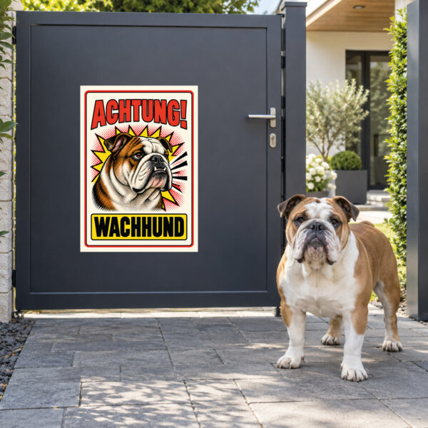 Englische Bulldogge Schild „Achtung! Wachhund“ im Retro-Comicstil – Hochformat – Anwendung am Eingang