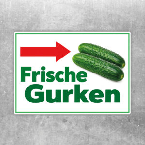 Frische Gurken Aufkleber mit Pfeil rechts – Querformat