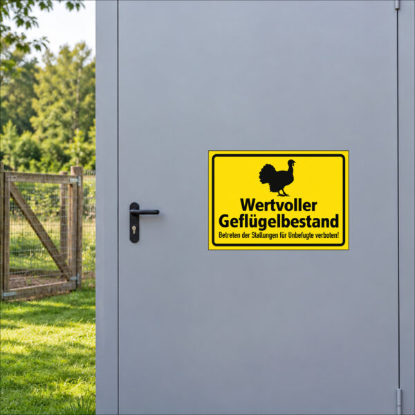 Wertvoller Geflügelbestand – Truthahn als Aufkleber im Querformat – beispielhaft auf einer glatten Metallfläche angebracht