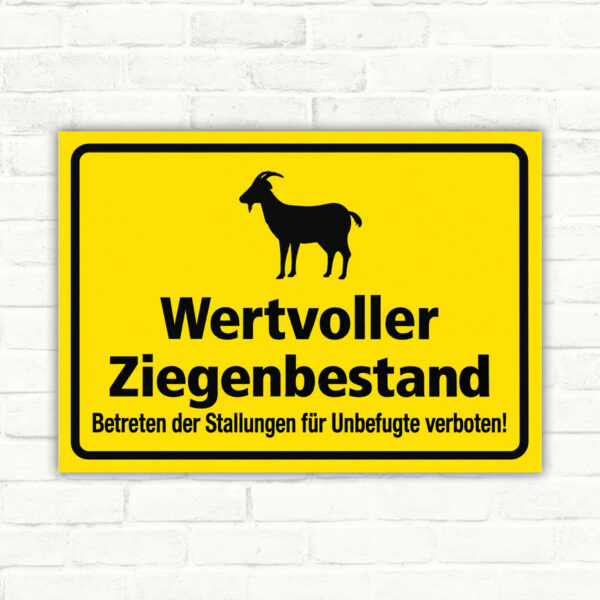 Wertvoller Ziegenbestand als Schild im Querformat – Originalmotiv auf neutralem Hintergrund