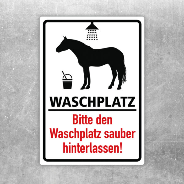 Waschplatz sauber hinterlassen – Aufkleber im Hochformat