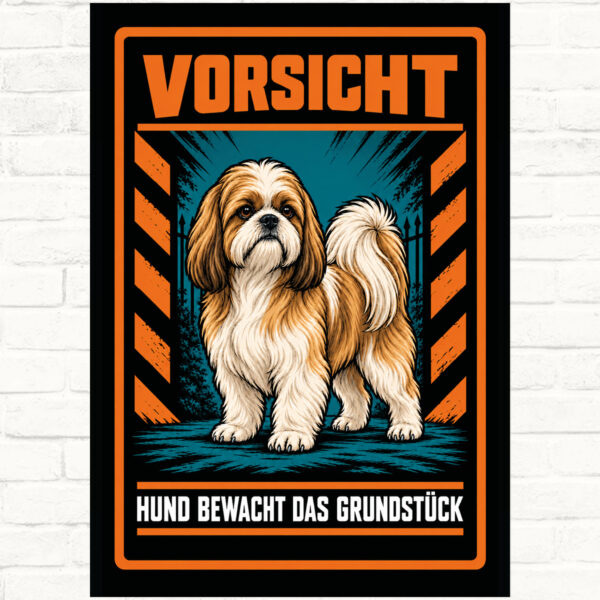 Shih Tzu Schild „Vorsicht – Hund bewacht das Grundstück“ im Actionstil – Hochformat – Produktansicht