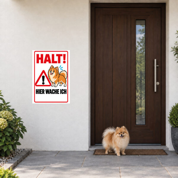 Zwergspitz Pomeranian Schild „Halt! Hier wache ich“ im Flat-Comic-Stil – Hochformat – Anwendung am Eingang