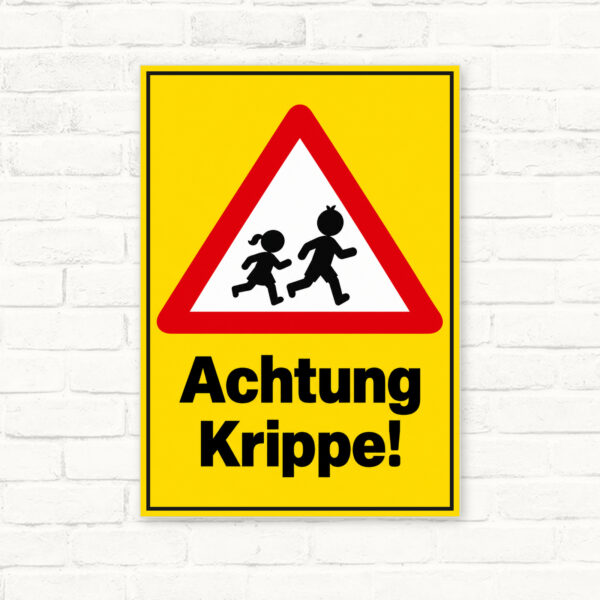 Warnschild Achtung Krippe mit Kindermotiv mit vollständig lesbarem Originalmotiv.